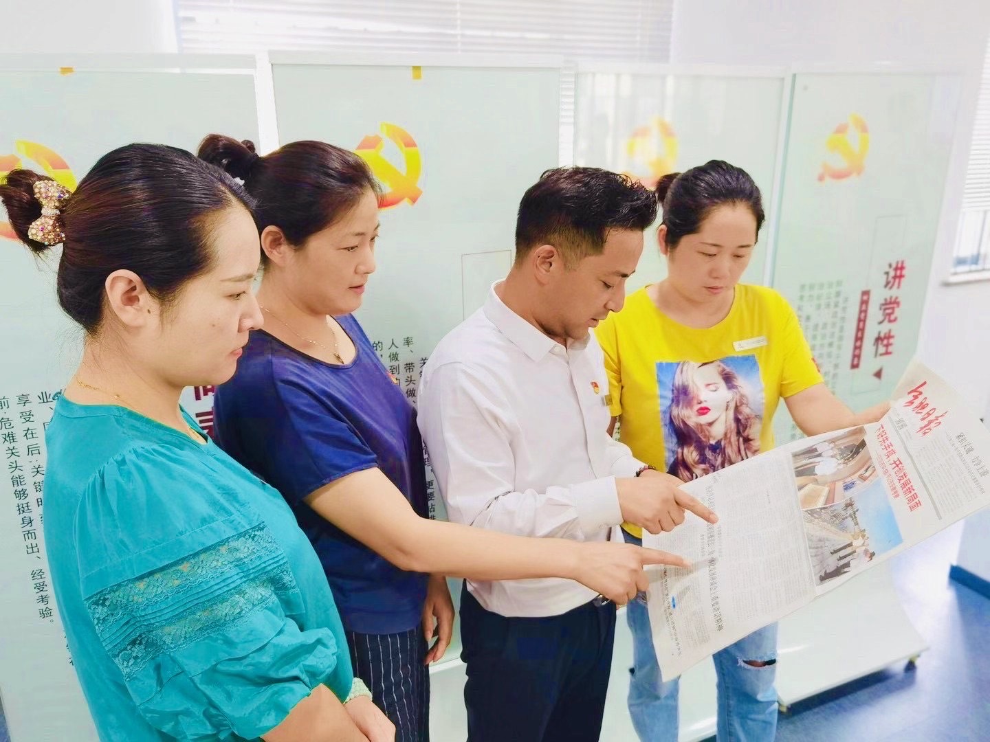 庐阳J9国际站备用文创园党支部贯彻学习 习近平总书记考察安徽重要讲话精神